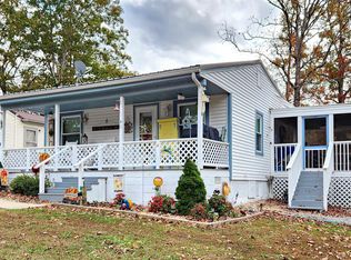 41 Cottage Cir, Benton, KY 42025