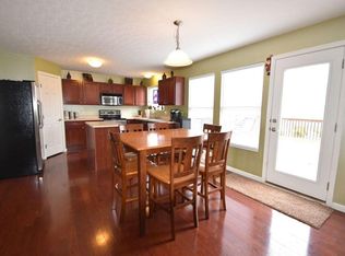 3166 Shadow Ridge Ct, Morrow, OH 45152