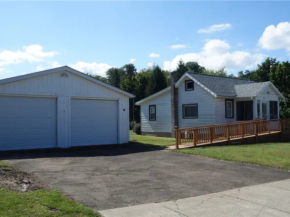 69 Wellington St, North East, PA 16428