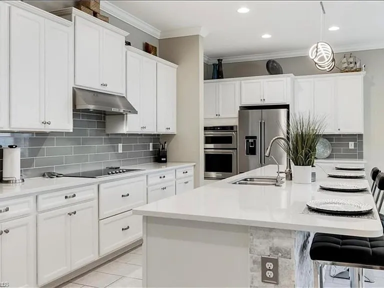 3320 Pilot Cir — Photo 16
