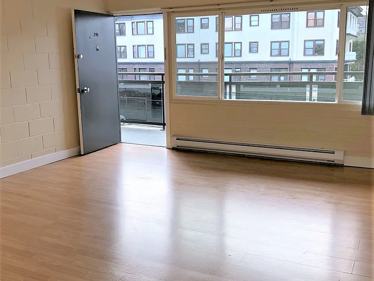 Viewmont Apartments — Photo 29