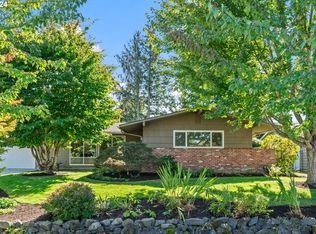 12250 SW Tremont St, Portland, OR 97225