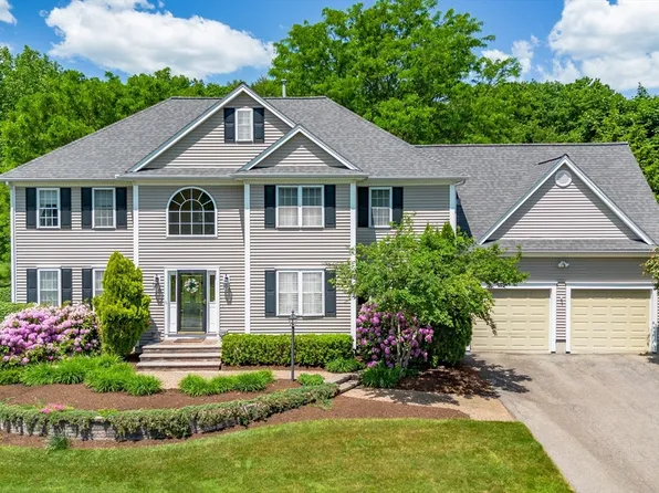 6 Lakeside Ter, Westford, MA 01886
