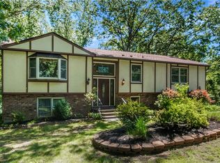 21 Stormytown Rd, Ossining, NY 10562