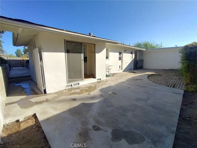 374 Grand Ave — Photo 45