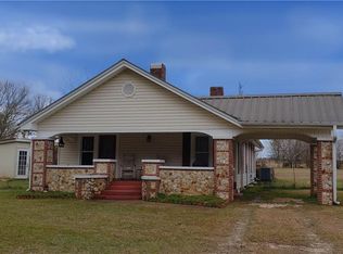 7274 Lightwood Rd, Deatsville, AL 36022