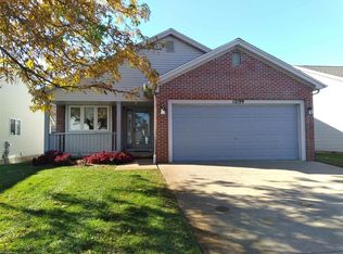 12199 Glasgow Dr, Romeo, MI 48065