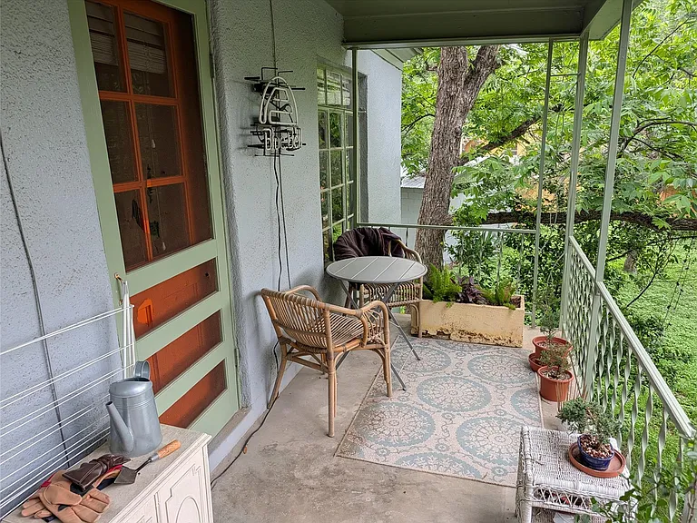 1302 Kirkwood Rd #B — Photo 12