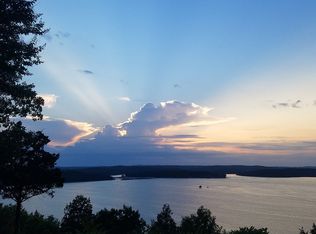 640 Shorecrest Dr, Mountain Home, AR 72653