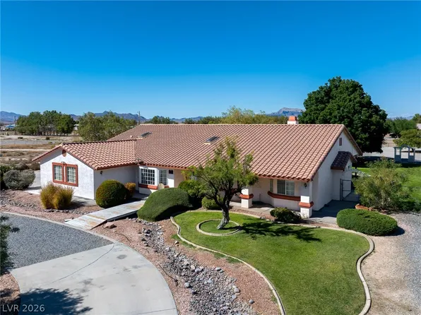 880 W Lupin St, Pahrump, NV 89048