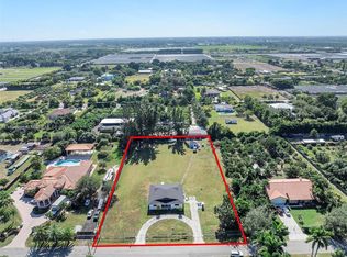 19530 SW 210th St, Miami, FL 33187