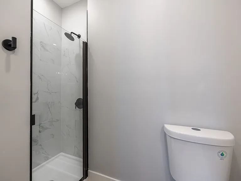 6148 N Francisco Ave — Photo 15