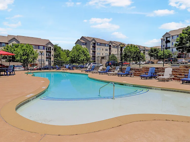 Mountain Ranch Apartments — Photo 45