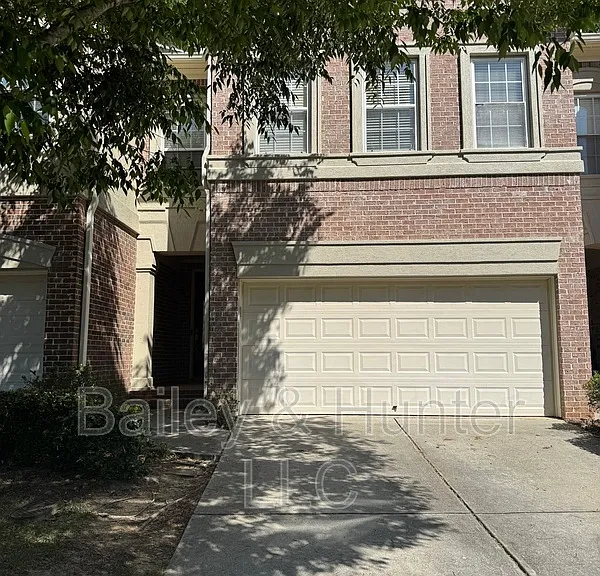 3365 Regent Pl SW — Photo 3