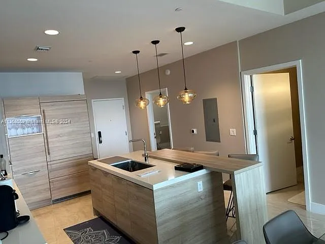 16385 Biscayne Blvd #7 — Photo 11