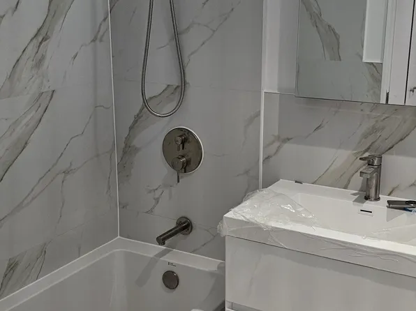 107 Mott Street image 7 of 11