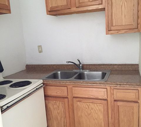 3rd image of 3405 Telford St APT 109