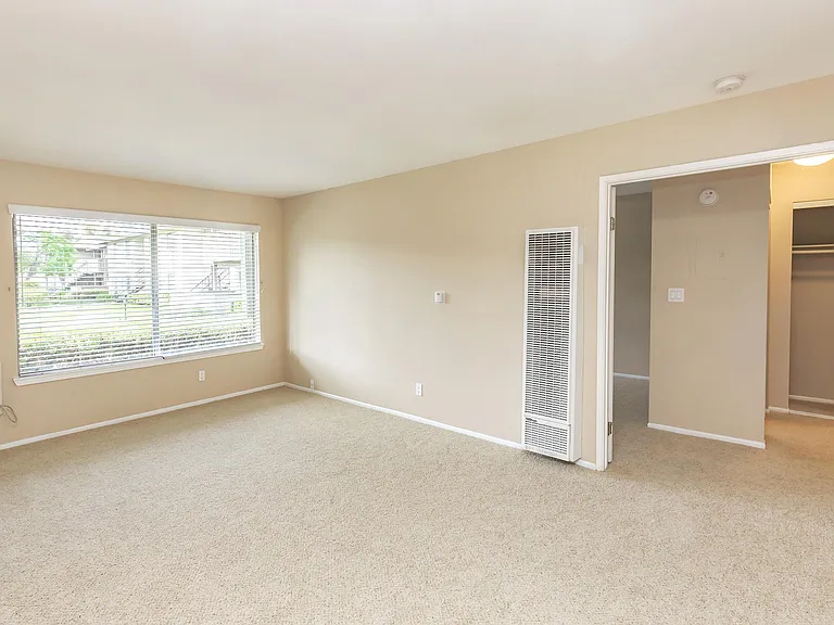 Meadowood Place Apartment Homes — Photo 30