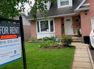 53 Freshmeadow Way #A, Guelph, ON N1K1S1