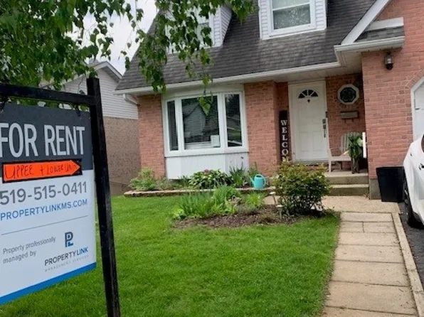 53 Freshmeadow Way #A, Guelph, ON N1K 1S1