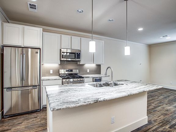 3rd image of 4316 Hartford St #19