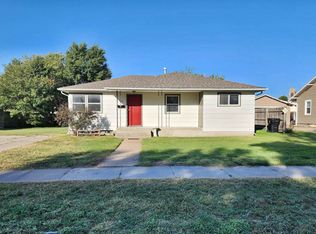 329 N 10th St, Wakeeney, KS 67672