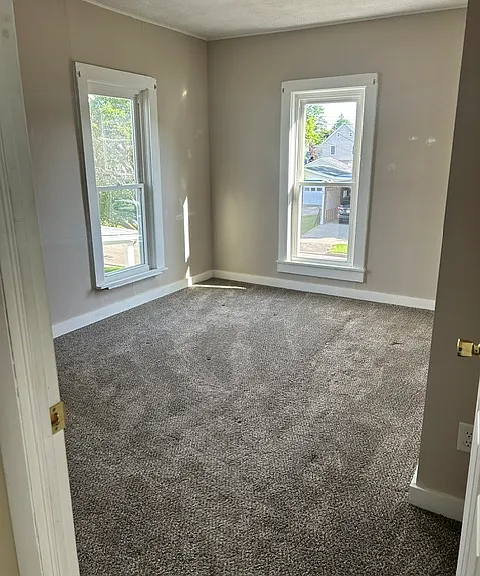 57 Cedar St — Photo 6