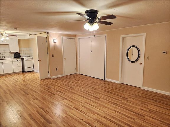 3rd image of 72 W Shore Rd APT 3