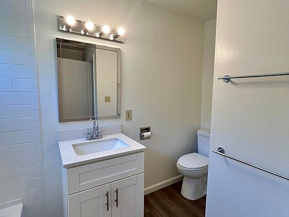 5th image of 47 Ocean View Ave APT 4