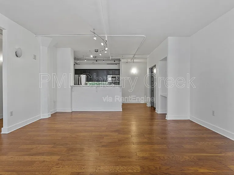 444 17th St #906 — Photo 9