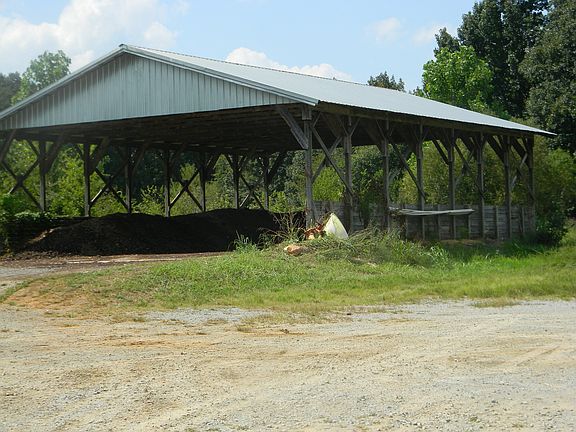 5th image of 510 Gant Rd