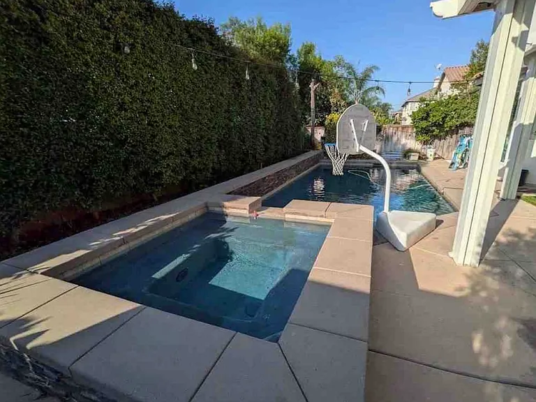 Pool and jacuzzi