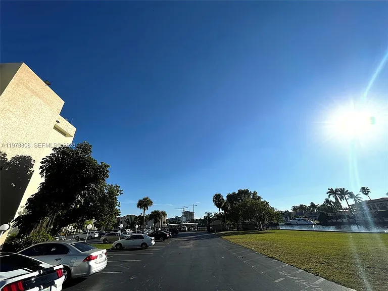 851 Three Islands Blvd #109 — Photo 32