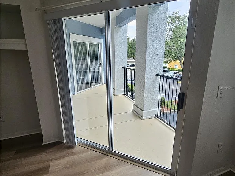 3561 Conroy Rd #220 — Photo 7