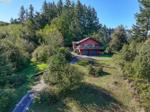 99608 Chetco Ave, Brookings, OR 97415