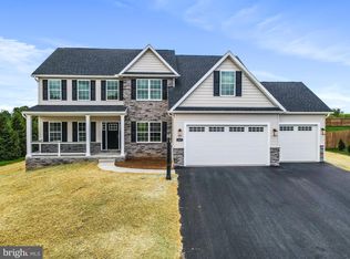 187 Summer Breeze Ln, Chambersburg, PA 17202