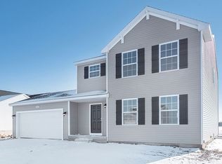 954 View Pointe Dr, Middleville, MI 49333