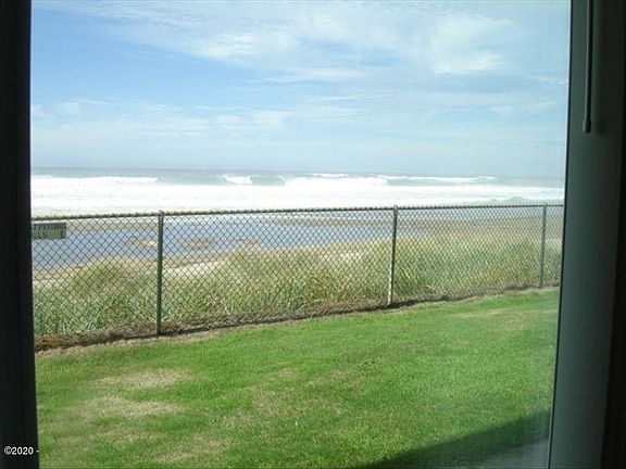 2nd image of 145 NW Inlet Ave #107