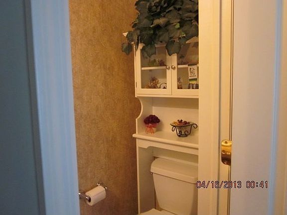 1st floor powder room