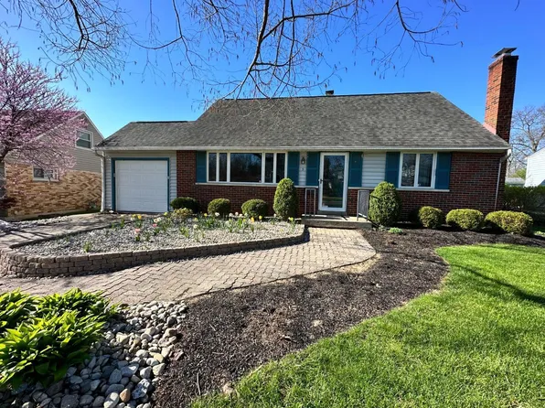 5 Hadley Rd, Cincinnati, OH 45218