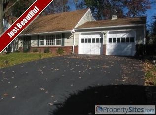 3 Gary Ct, Park Ridge, NJ 07656