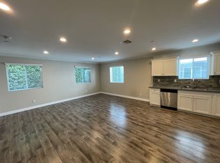 211 1/2 S Hoover St #4, Los Angeles, CA 90004