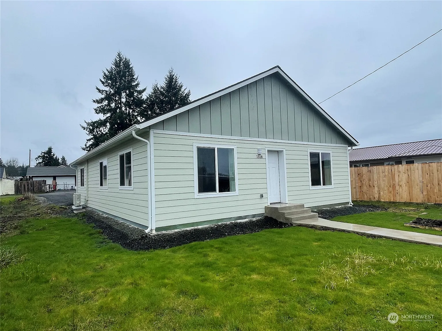 1518 W Main Street photo 1