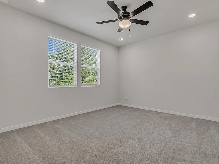 228 Bendecido Loop — Photo 8