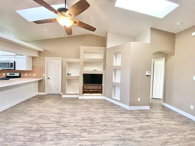 3 bed, 1247 sqft, $1,575 — Photo 4