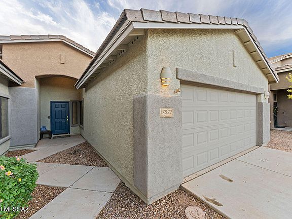 3rd image of 7527 W Crimson Sky Dr