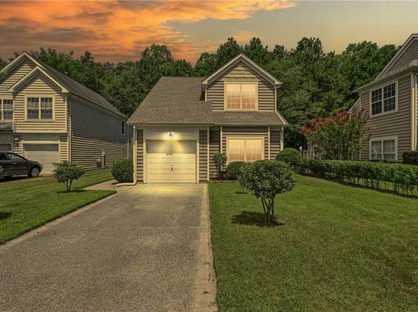 610 Holmes Blvd, Yorktown, VA 23692