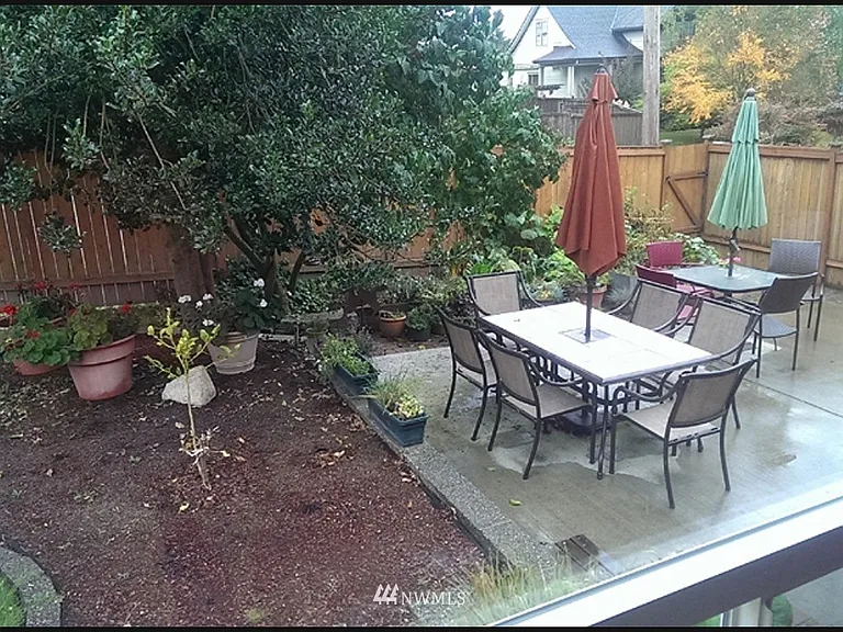 3702 30th Ave W — Photo 17