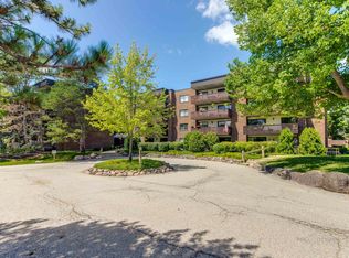 690 Chandler Rd APT 107, Gurnee, IL 60031