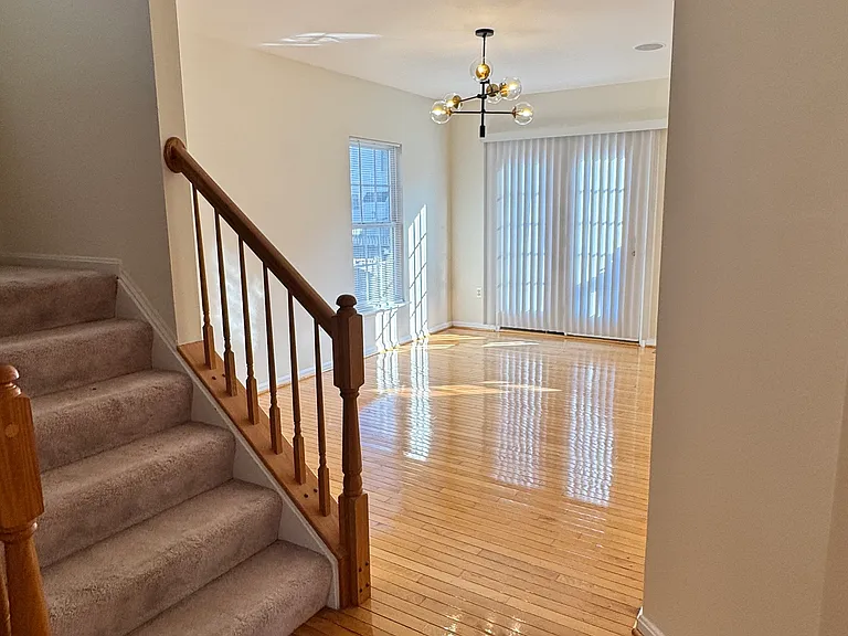 9611 Normanton Way — Photo 20